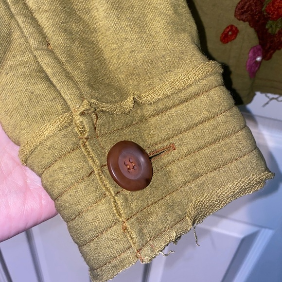 Ivy Jane Olive Embroidered Women's Blazer - Picture 5 of 7